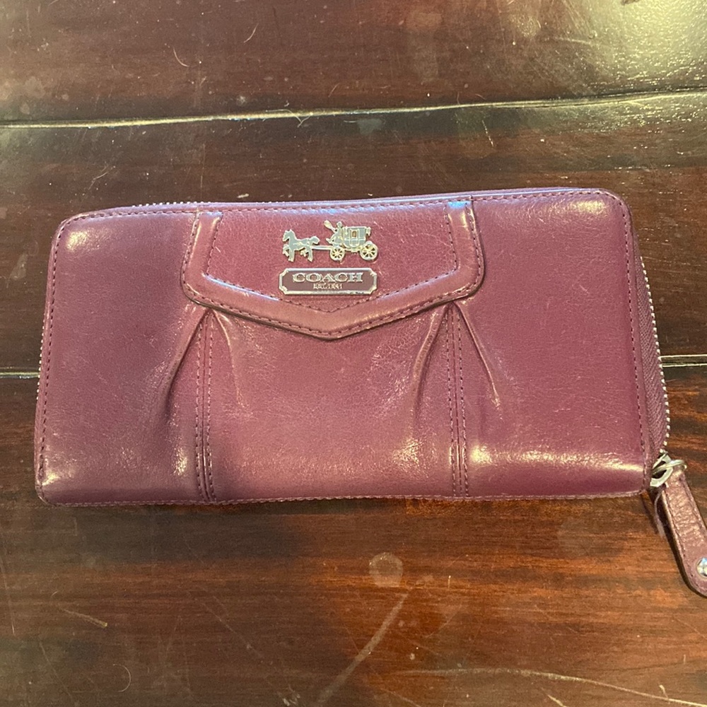 Coach Madison zip around wallet